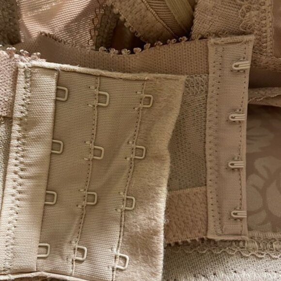 Playtex 18 Hour Original Comfort Straps Wirefree Bra 50D  Style 4693 (RS-14) - Picture 5 of 6